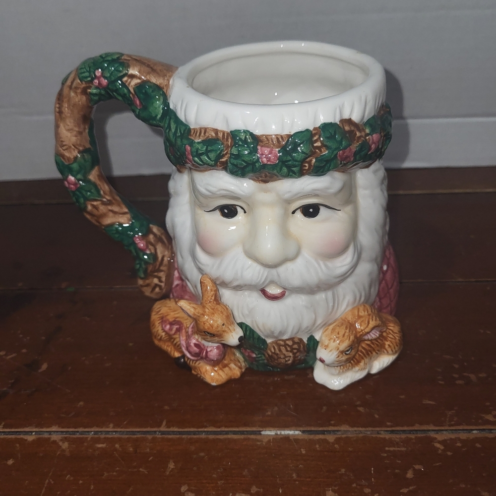 3D Vintage Holiday/Christmas Santa 20oz  Mug With 3D Animals Hand Painted